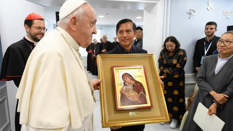 O presente do Papa à Casa da Misericórdia