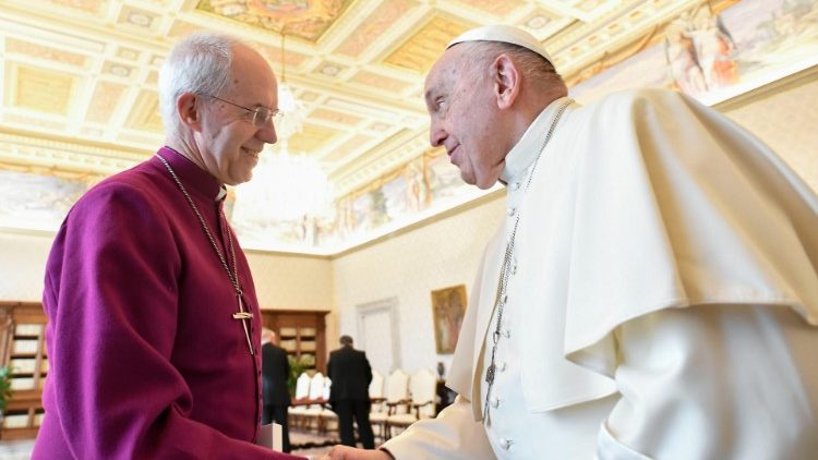 البابا فرنسيس يستقبل المشاركين في جمعية أساقفة الشركة الأنغليكانية
