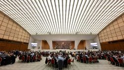 Sala Paulo VI  - Sínodo 2023