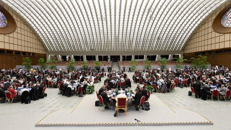 Une image de la 16ème Congrégation générale du Synode (Vatican Media). 
