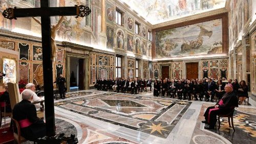 Papa à Universidade de Múrcia: Igreja seja percebida nas boas ações de seus membros