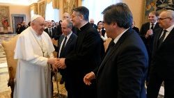 Papa Francesco con i membri del Consiglio Nazionale del Rinnovamento nello Spirito