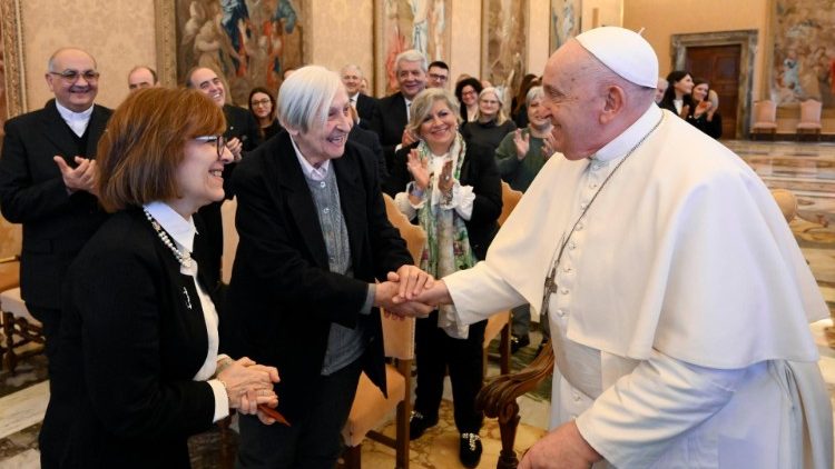 Pope Francis receives delegation of the Renewal in the Holy Spirit movement