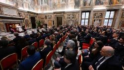 Papa Francesco ha ricevuto dirigenti e personale dell'Ispettorato di Pubblica Sicurezza "Vaticano"