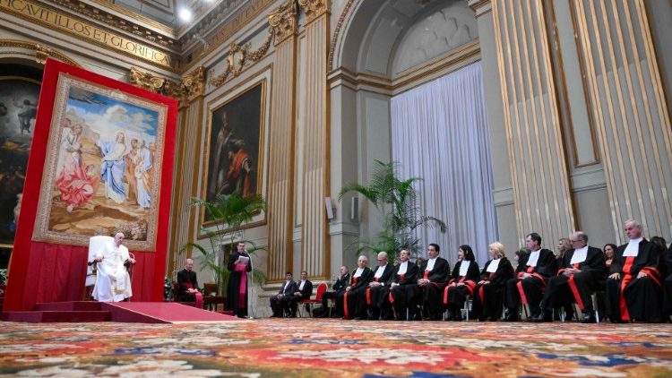 Il Papa all'Inaugurazione dell'anno giudiziario del Tribunale dello Stato della Città  del Vaticano