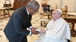 Pope Francis greets Wavel Ramkalawan, President of the Republic of Seychelles