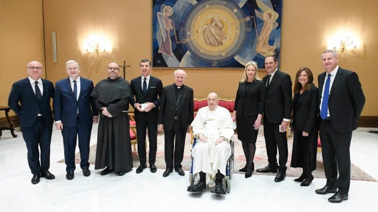  L'udienza di Papa Francesco stamattina in Vaticano con la delegazione 