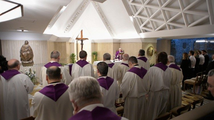 Pope celebrating Holy Mass in the chapel of Santa Marta in the Vatican, 5 March, 2018.