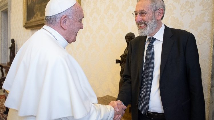Papst Franziskus und Riccardo di Segni, Oberrabbiner der jüdischen Gemeinde von Rom