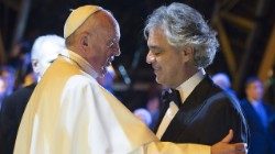 Papa Francesco incontra Andrea Bocelli, all'Incontro mondiale delle Famiglie di Filadelfia