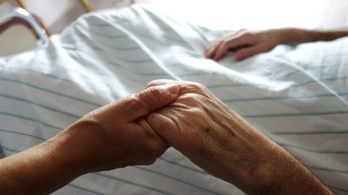 Débat sur l'euthanasie en France: l’interdit de tuer, une loi universelle