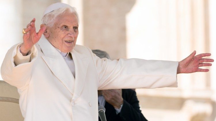 Pape Benoît XVI