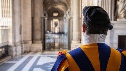 Em 6 de maio, o juramento de 34 novos Guardas Suíços (Vatican Media)