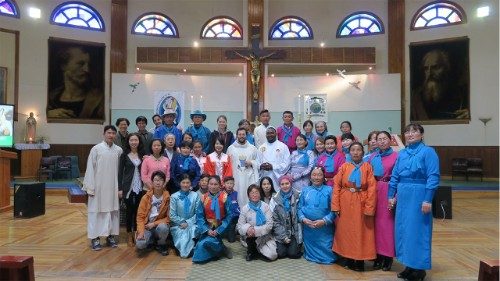 O Papa na Mongólia, uma viagem para abraçar o "pequeno rebanho" 