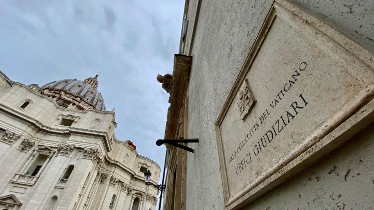 Il palazzo che ospita il Tribunale e gli uffici giudiziari dello Stato della Città del Vaticano