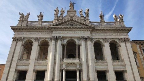 San Giovanni in Laterano, 1700 anni di storia. Frisina: simbolo di unità nel mondo