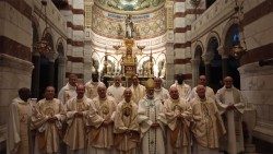 La Conférence des évêques de la région Nord Afrqiue, Cerna, au Sanctuaire de Notre-Dame de la Garde à Marseille. 