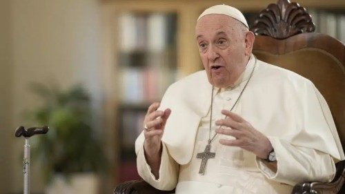 Pope: Critics help us grow, but I want them to say it to my face