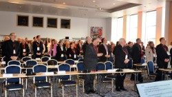 Die Synode tagt: Europa-Treffen bei der Weltsynode in Prag