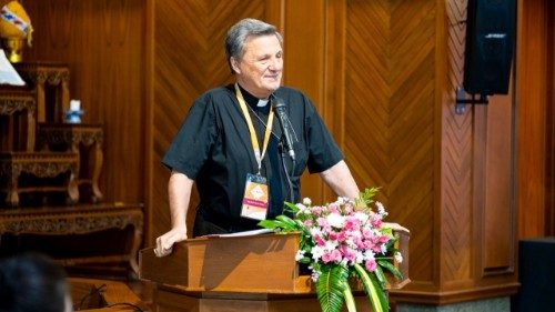Kardinal Grech in Asien: Bischöfe sollen „gut zuhören“