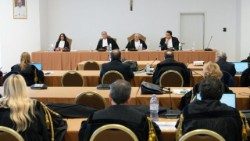 Foto de arquivo: uma audiência do processo sobre a gestão de fundos da Santa Sé (Vatican Media)