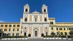 A igreja central da Universidade Católica do Sagrado Coração de Roma
