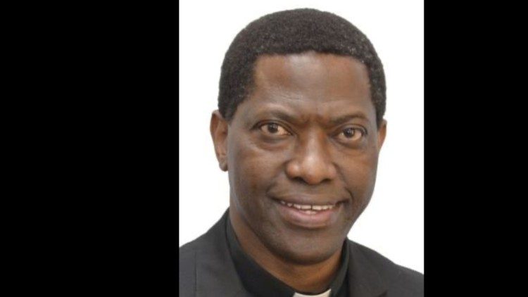  Mons. Protase RUGAMBWA, Arcivescovo coadiutore de Tabora