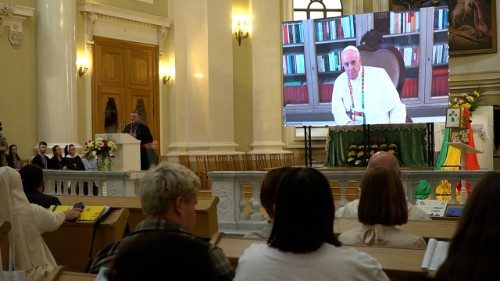 El Papa a los jóvenes rusos: Sean artesanos de paz en medio del conflicto