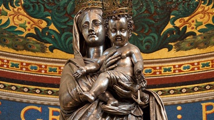 Nossa Senhora da Guarda, na Catedral a ela dedicada em Marselha
