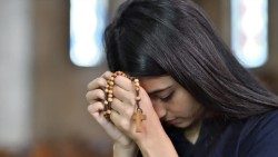 Hoy se celebra la iniciativa de Ayuda a la Iglesia necesitada "Un millón de niños rezando el rosario 2023"