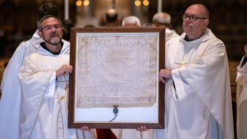 800 anos da confirmação da Regra reúne franciscanos em Roma