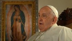 El Papa Francisco durante la entrevista con N+