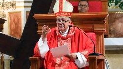 Arzobispo de Panamá, Mons. Ulloa Mendieta celebrando la Semana Santa 