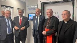 Il cardinale Parolin all'inaugurazione del nuovo Centro diagnostica per immagini dell'Idi
