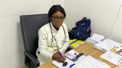 Docteur Aimée Bibatou, endocrinologue, diabétologue et nutritionniste camerounaise, qui exerce actuellement à Dakar, au Sénégal