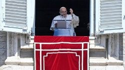 Papa Francisc la rugăciunea "Regina Coeli", din Piața San Pietro, duminică, 12 mai 2024