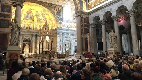 Magyar szentmise a római Falakon kívüli Szent Pál-bazilikában: Találkozás hitünkkel a szentek földjén