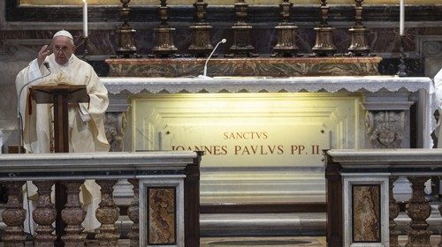 SS. Francesco - Basilica Vaticana:Altare di San Giovanni Paolo II -Santa Messa  per il 100Â° ...