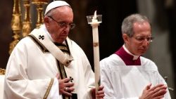 vatican-pope-religion-mass-1517591281823.jpg