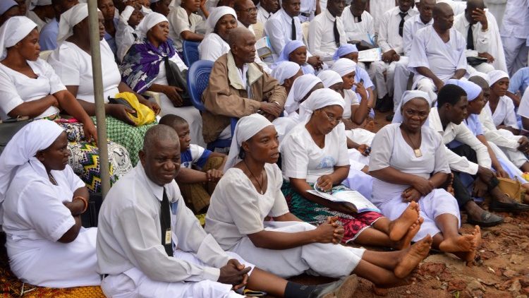 Dolor en Nigeria por el asesinato de un sacerdote