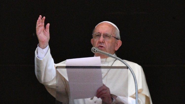 Papa Franjo za vrijeme Angelusa (Vatikan, 10. lipnja 2018.)