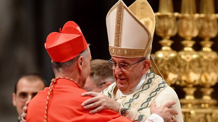 Papež Frančišek in kardinal Luis Ladaria