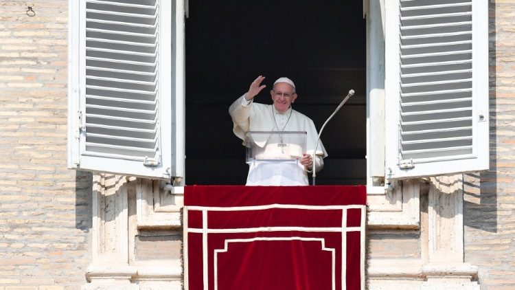 教皇フランシスコ、2018年10月21日、バチカンでの日曜正午の祈り