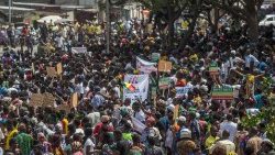 En mars 2019, des milliers de partisans de l'opposition avaient défilé à Cotonou pour protester contre leur exclusion des élections générales.