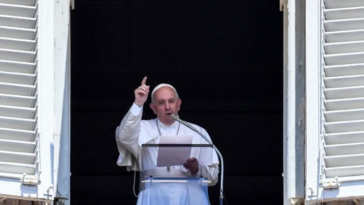 教皇フランシスコ、2019年7月28日、バチカンでの日曜正午の祈り