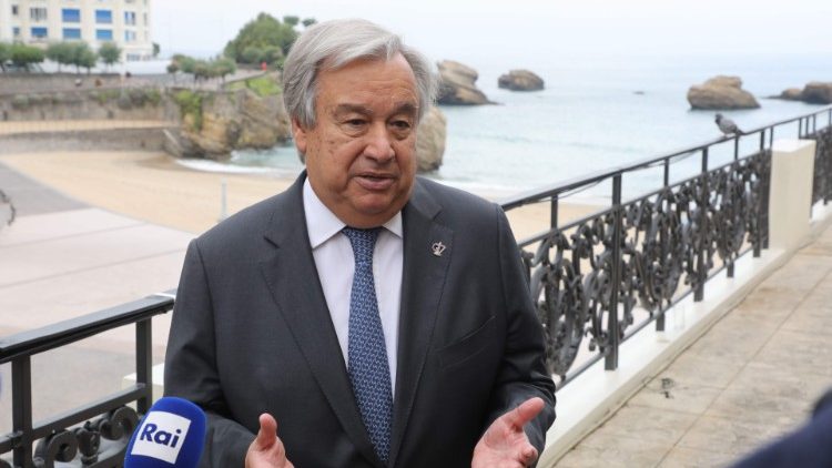 FILE: Photo of United Nations Secretary-General Antonio Guterres speaking to the press in 2019.