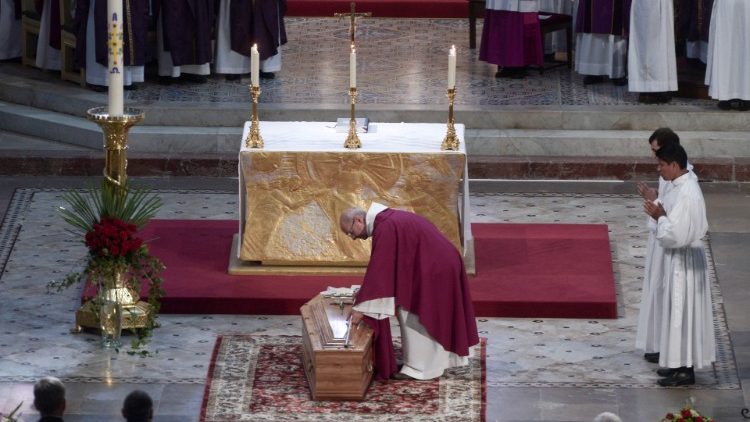 Kardinolo Roger Etchegaray laidotuvės