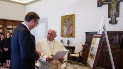 Vucic und der Papst