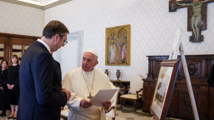 教宗接见塞尔维亚总统