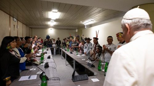 Pope meets with group of indigenous people at the Synod